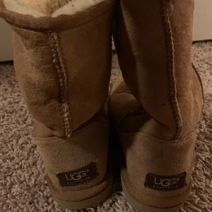 UGG boots chestnut tan size 8